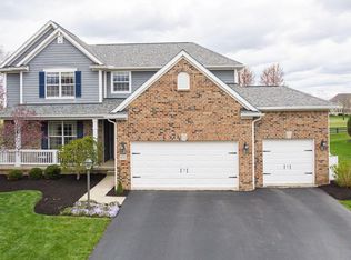 8253 Tricia Price Dr, Powell, OH 43065