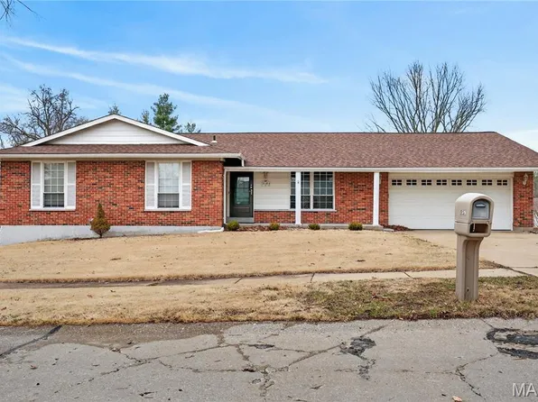 3519 Rue De Renard St, Florissant, MO 63034