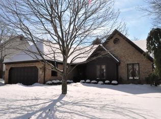 7745 Pembrook Dr, Reynoldsburg, OH 43068