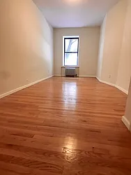 Rented by Warren T Real Estate Corp.