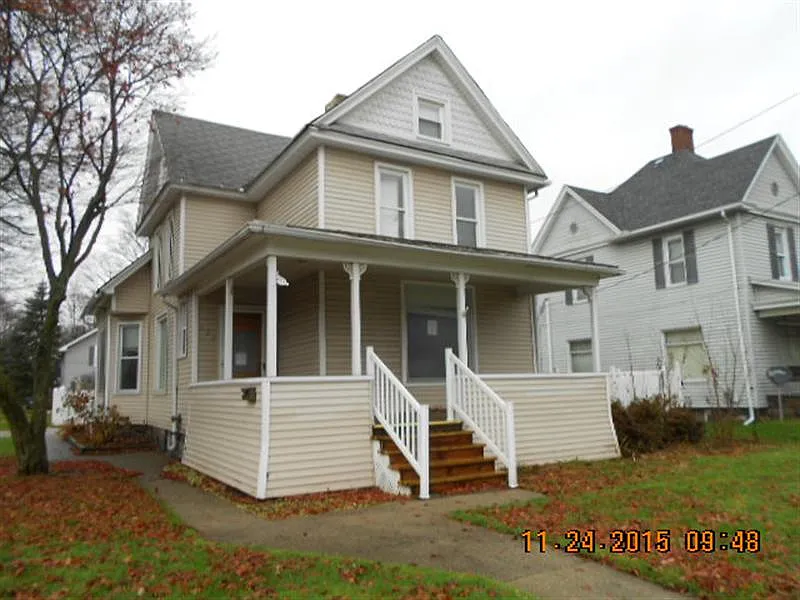 532 S Cochran Ave photo 1