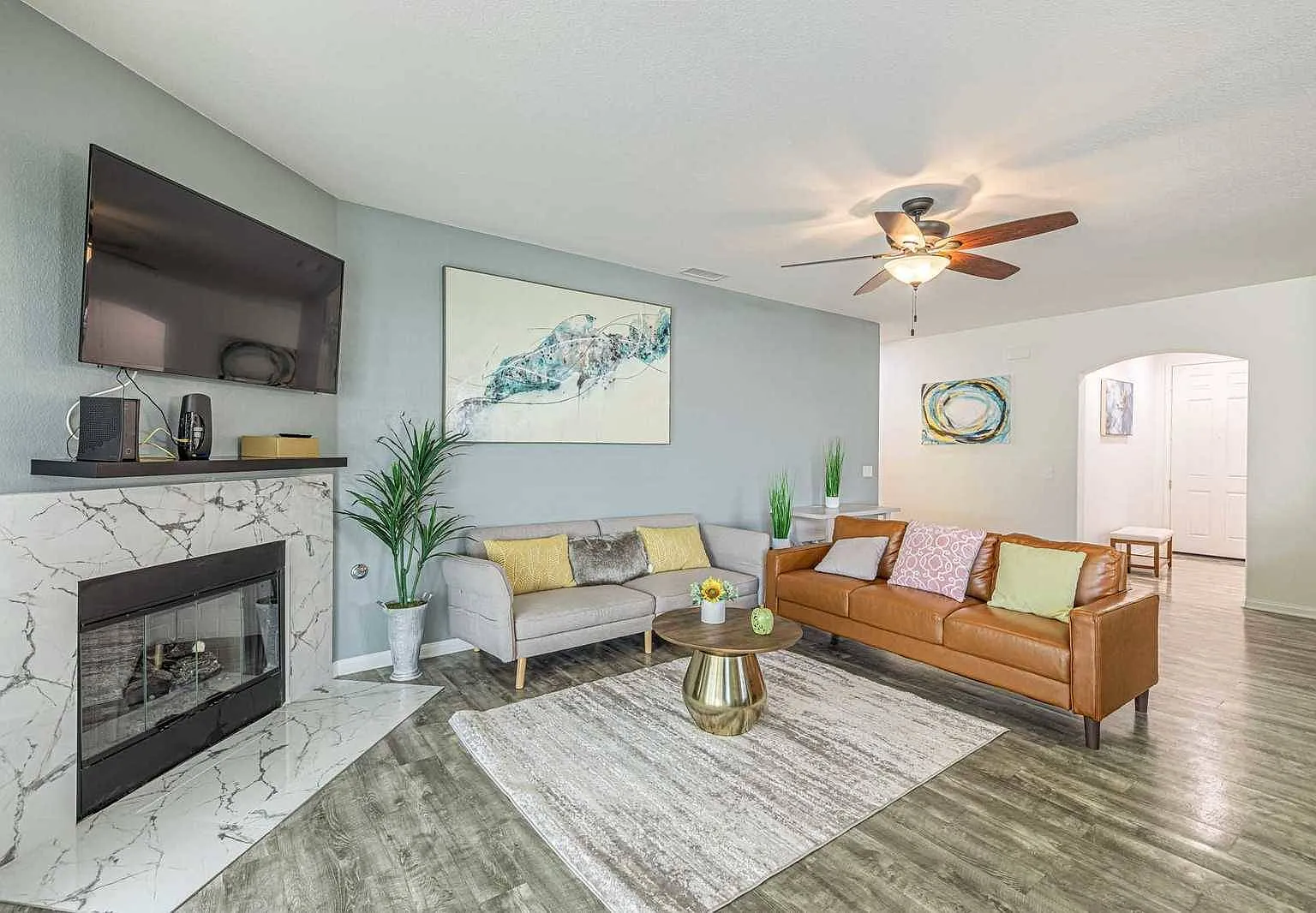 4 bed, 2078 sqft, $6,000 — Photo 3