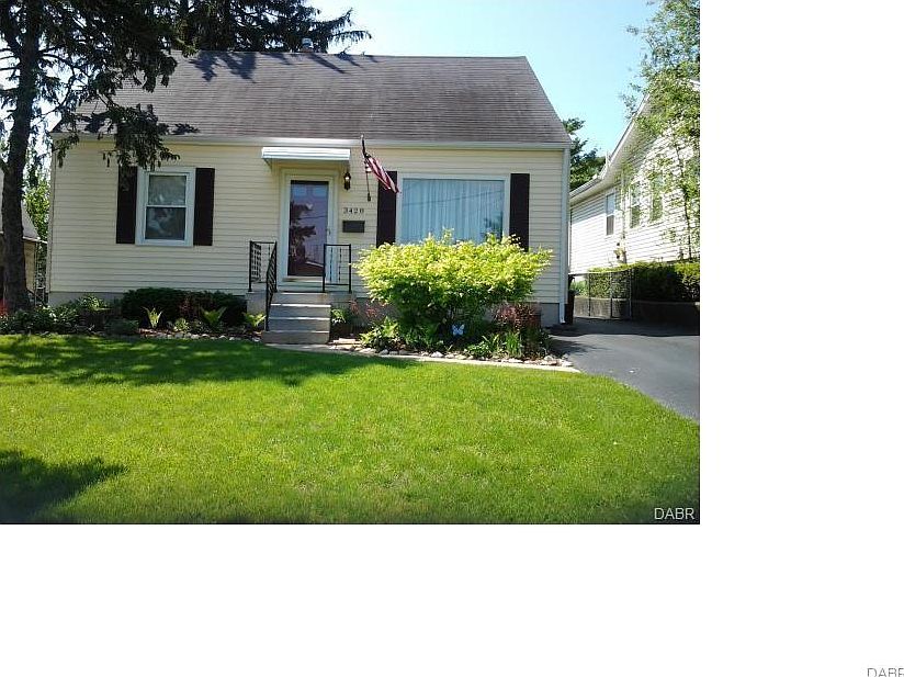 1st image of 3428 Wellington Dr
