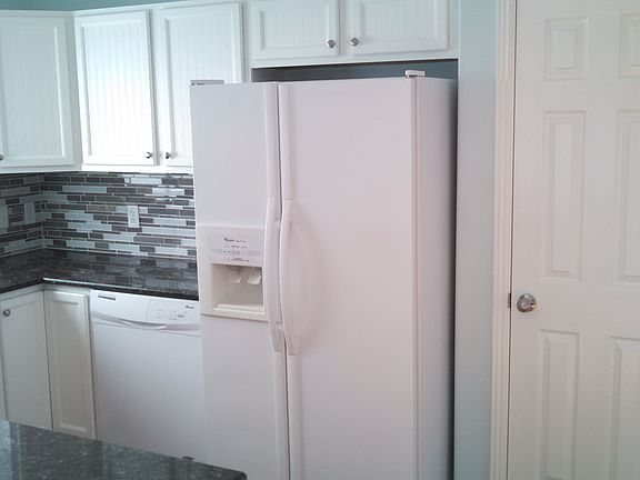 5th image of 2133 W 2180th St N