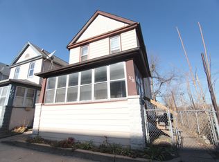 101 14th Ave, Moline, IL 61265