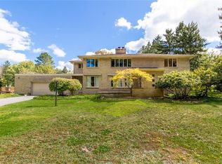 5605 Scherff Rd, Orchard Park, NY 14127