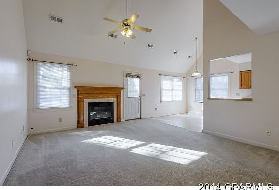 4th image of 3200 Cleere Ct