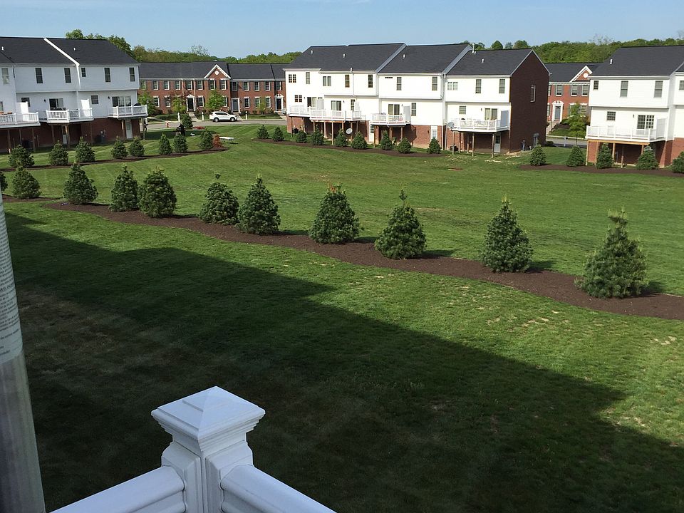 1st image of 330 Marshall Heights Dr