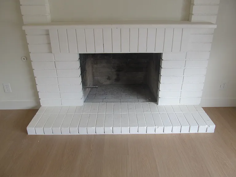 7036 Pinebrook Ct — Photo 6