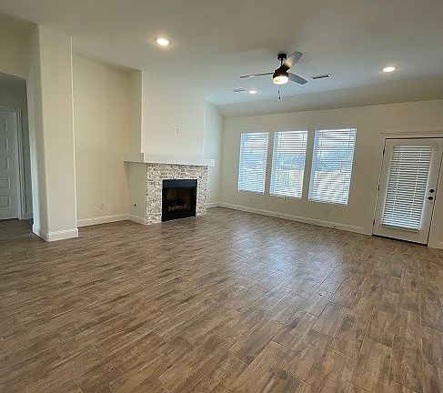 4th image of 1029 Domingo Ave