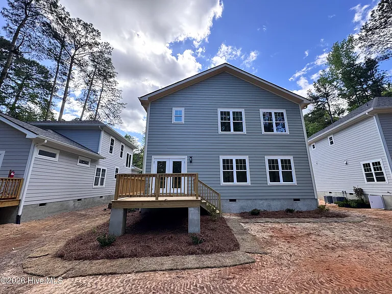 664 Wren Ln — Photo 21