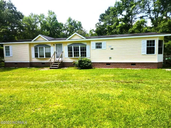 303 Saddle Ridge Road, Currie, NC 28435