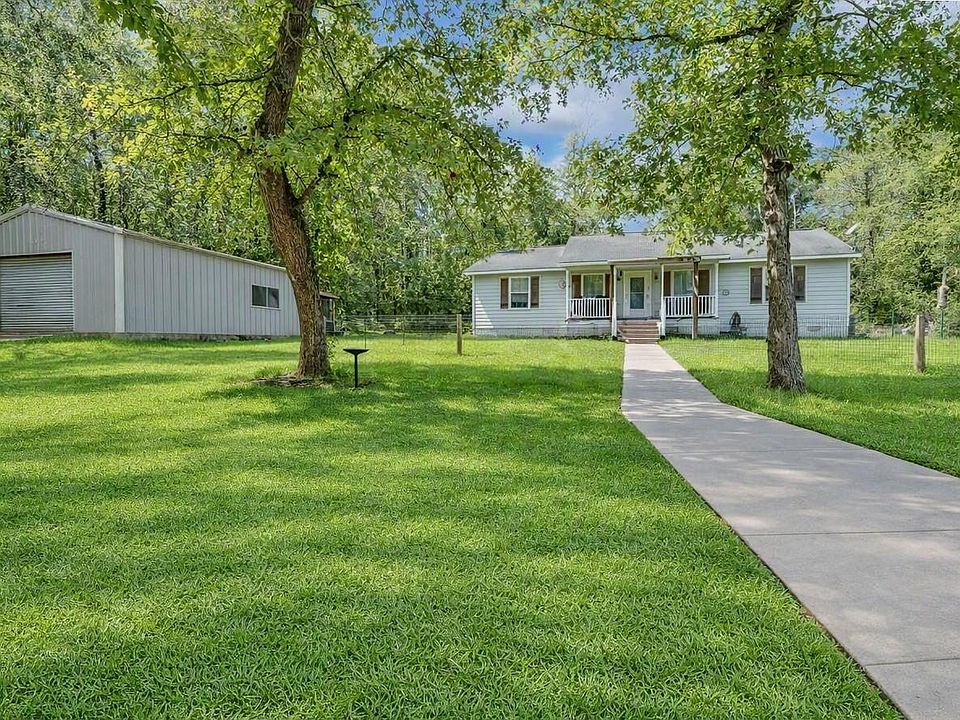1st image of 106 Bolton Way W