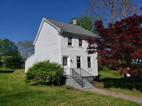 112 Water St, Swedesboro, NJ 08085
