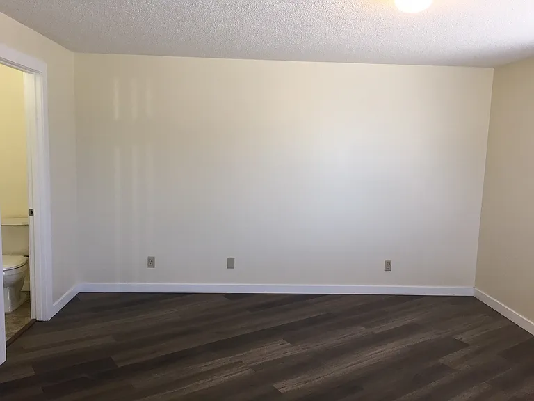 702 S Yakima Ave #3 — Photo 26