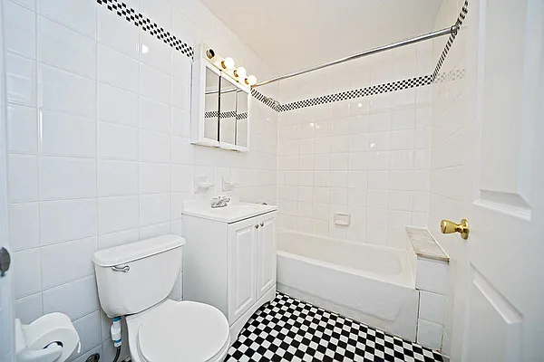 Rented by Doorway NYC, LLC | media 6