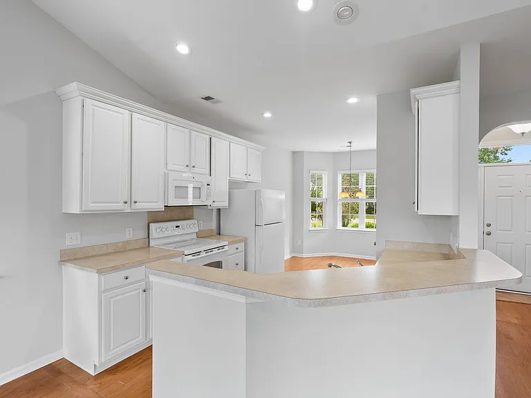 136 Gathering Island Rd — Photo 22