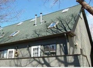 81 Cook Ave W, Saint Paul, MN 55117
