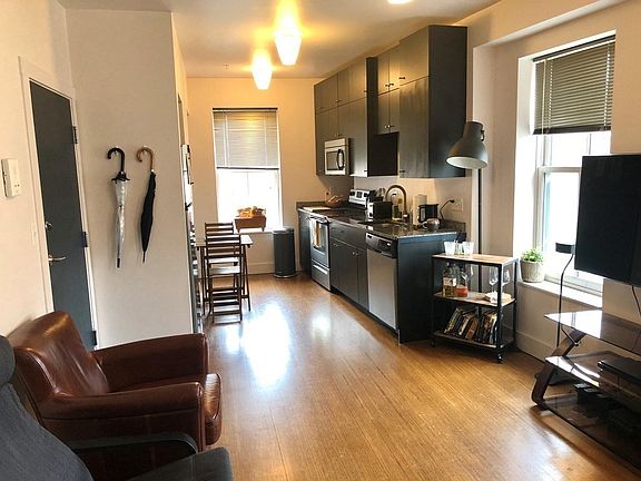 3rd image of 60 E Springfield St APT 3
