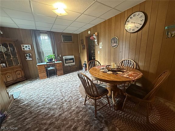 5th image of 61148 Oakwood Rd