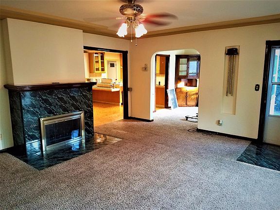 4th image of 1424 N Vagedes Ave