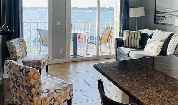 2nd image of 2506 N Rocky Point Dr #219
