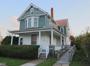 2829 Banks St, Harrisburg, PA 17103