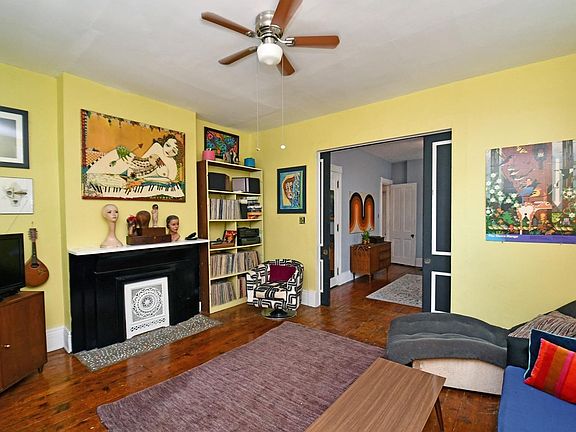5th image of 4248 Langland St