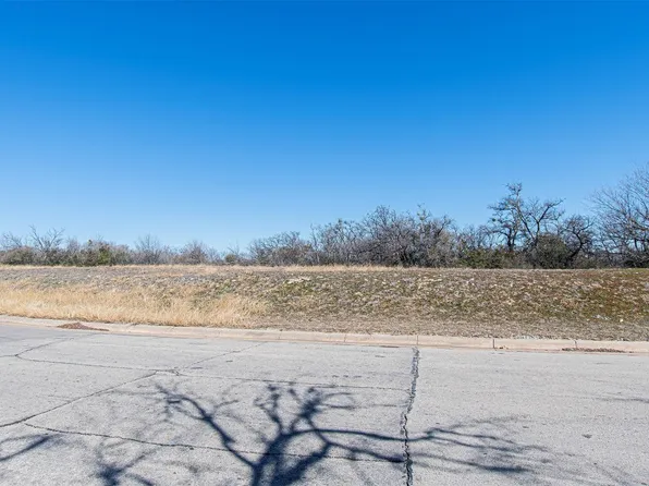 2816 NW 16th St, Fort Worth, TX 76106