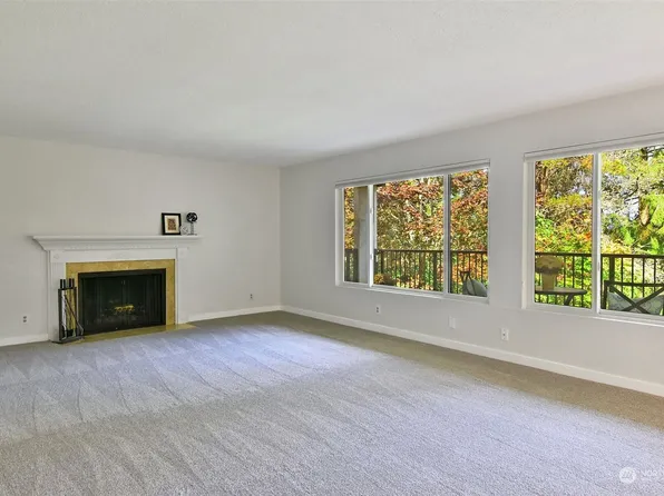 17920 23rd Court NE #101, Shoreline, WA 98155