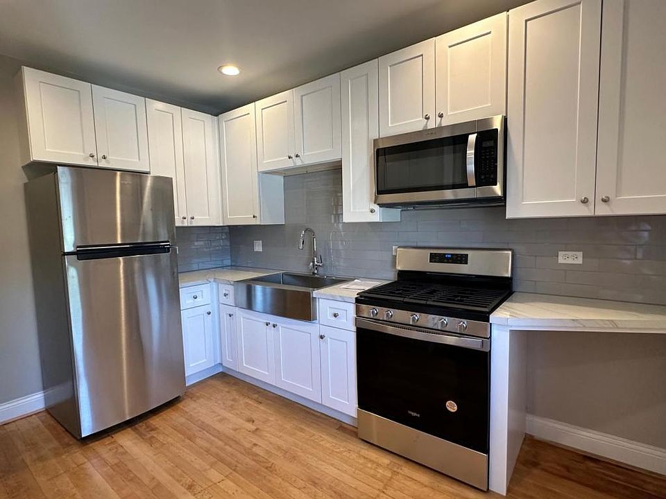 1st image of 6118 S Whipple St APT 2A
