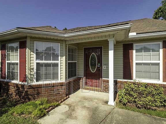 2nd image of 11107 Dede Dr