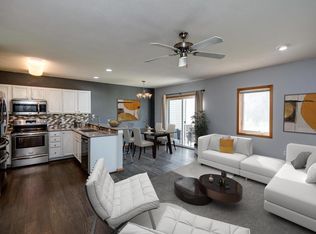 264 Alpine Meadow Cir, Oregon, WI 53575