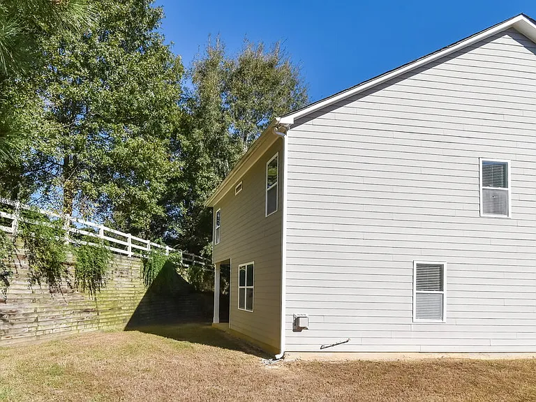 1 Horseshoe Ln — Photo 17