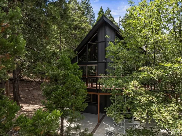 260 El Dorado Dr, Lake Arrowhead, CA 92352