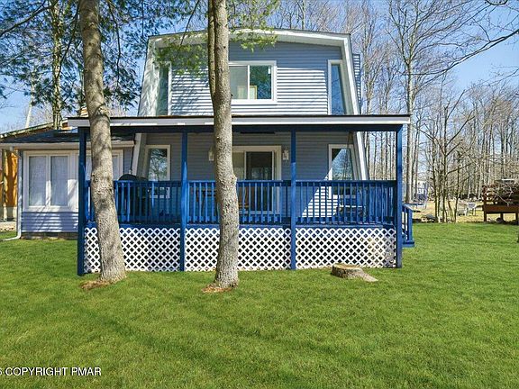 3rd image of 8943 Deerfield Rd