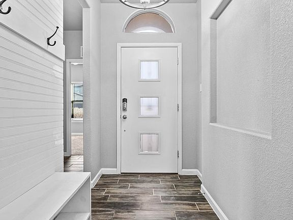 4th image of 6937 Brown Mesquite Ln