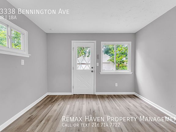 4th image of 13338 Bennington Ave
