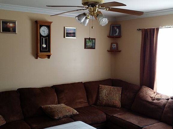 4th image of 3808 Hunt Chase Dr