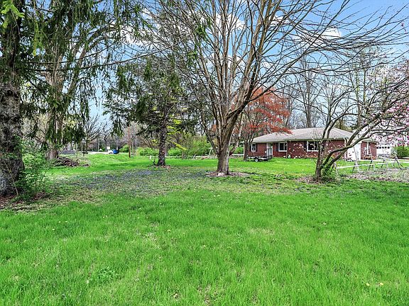 4th image of 9109 Westfield Blvd