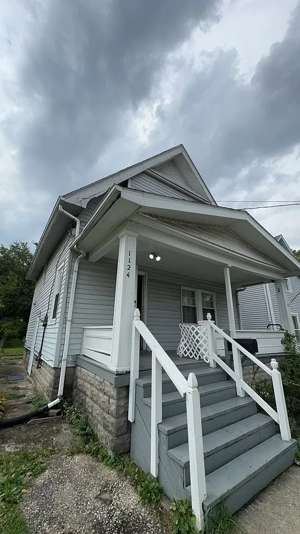3 Bedroom House - East Toledo — Photo 1