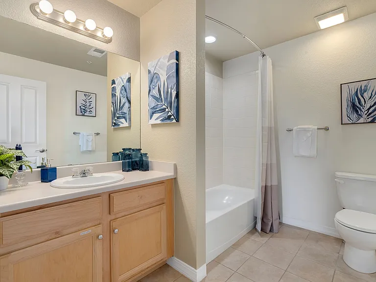 2133 Krisron Rd #D-302 — Photo 19