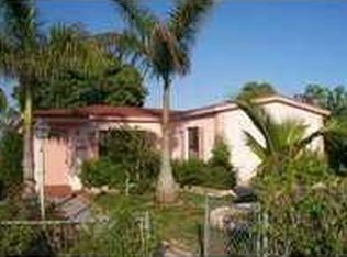 1002 S East St, Lake Worth, FL 33460