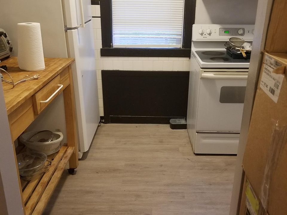 1st image of 367 River Ave #1