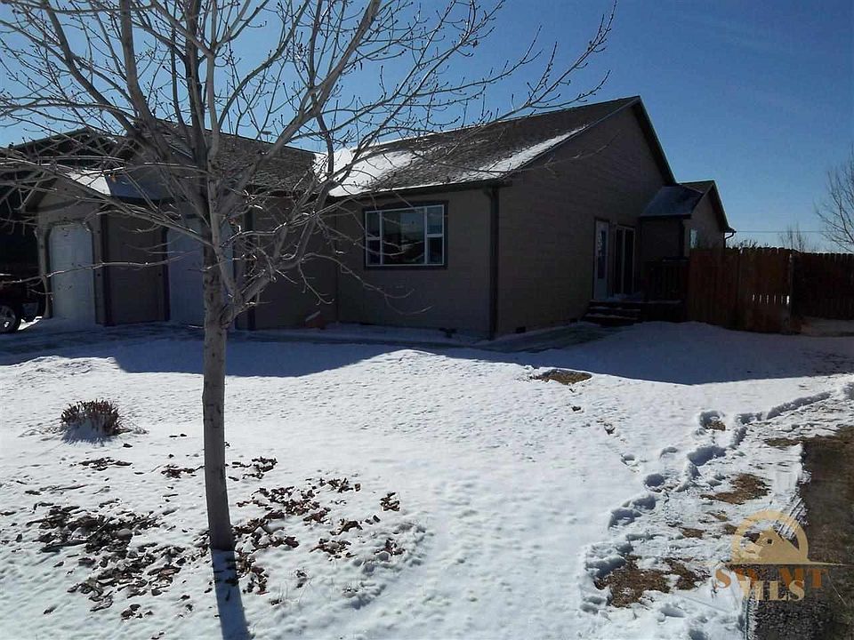 1st image of 1106 B Biehl Dr