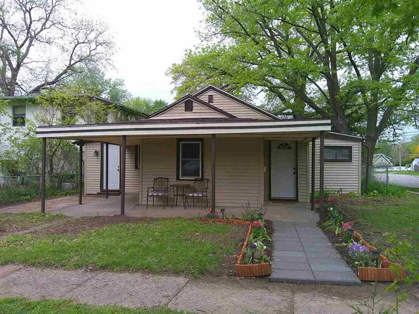 1009 Highland Ave, Iowa City, IA 52240