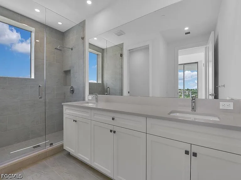 4810 Pelican Colony Blvd #401 — Photo 22