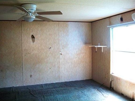 2nd image of 12164 Robin Oaks Ct