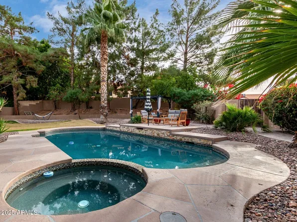 1201 E LE MARCHE Avenue, Phoenix, AZ 85022