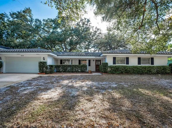 2218 Hennesen Dr, Clearwater, FL 33764